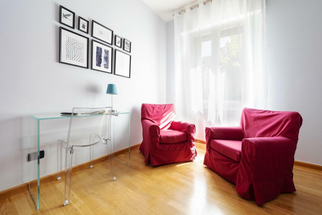 Sant'Orsola Colorful Huge Apartment Bologna Bagian luar foto