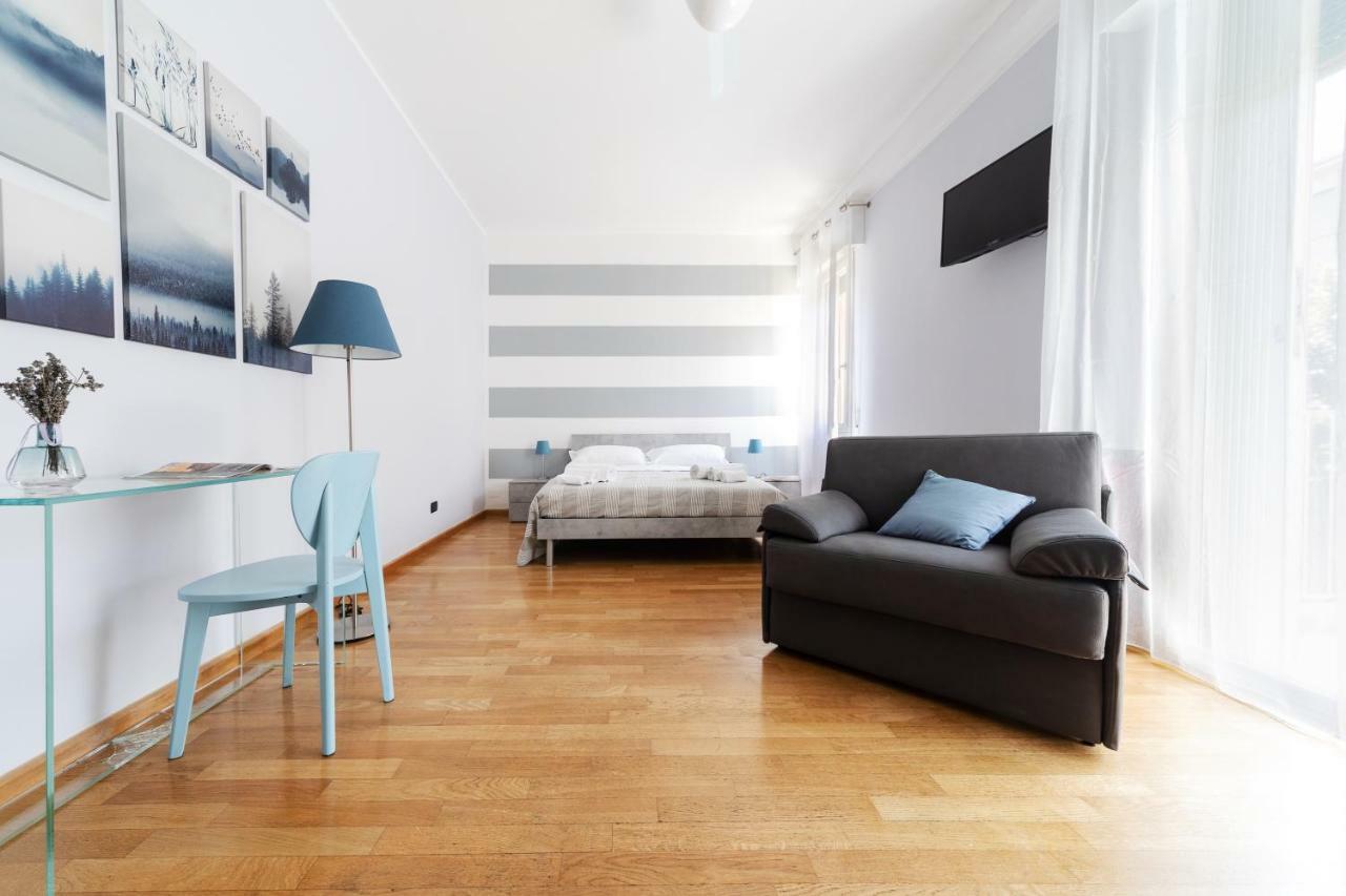 Sant'Orsola Colorful Huge Apartment Bologna Bagian luar foto